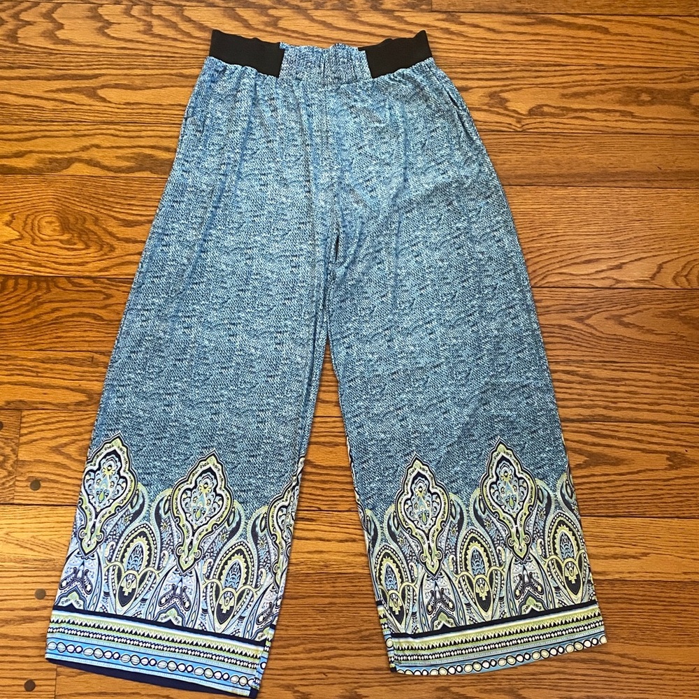 Chic Blue Patterned Women’s Pants
